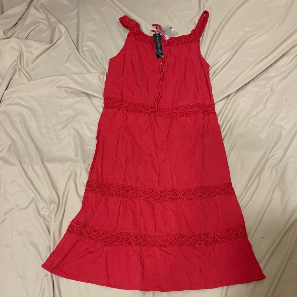 Sleeveless Red Midi Dress with Lace Trim